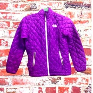 The North Face girls thermoball jacket [SZ:M]